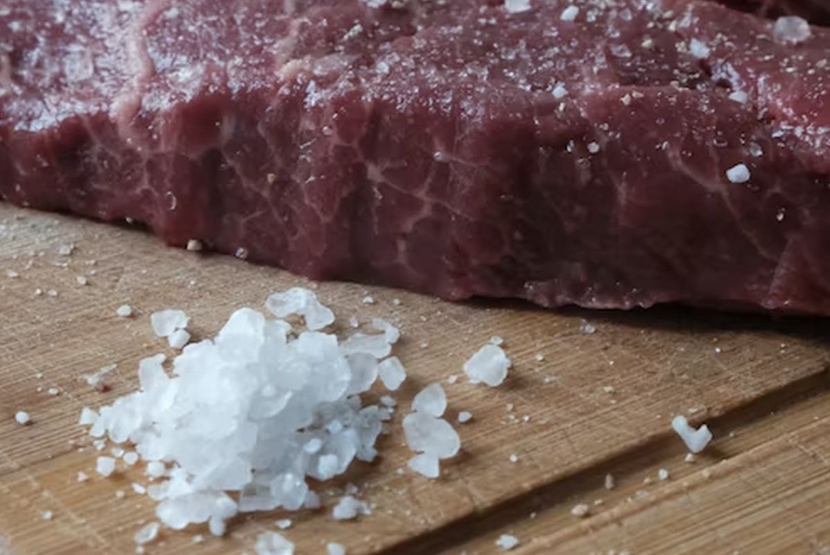 соль и мясо
